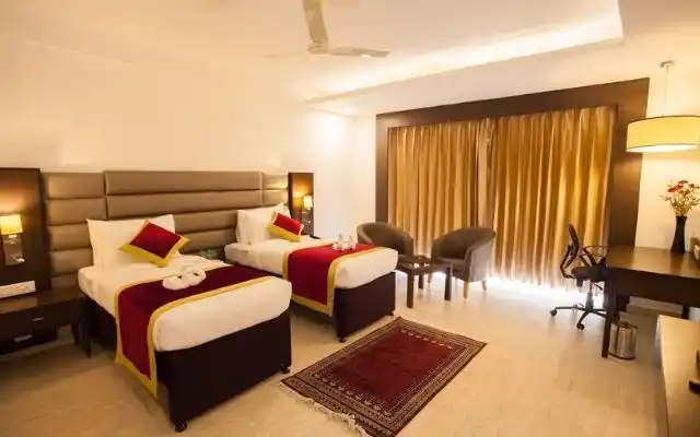 Velvet Clarks Exotica Zirakpur room