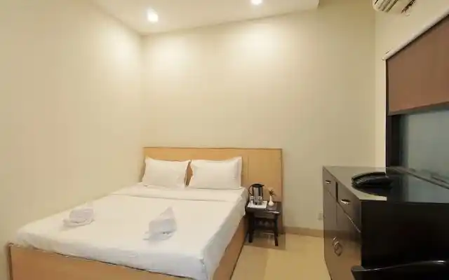 Hotel Ekant | Hotels Near Chandigarh Airport | Accommodation 2