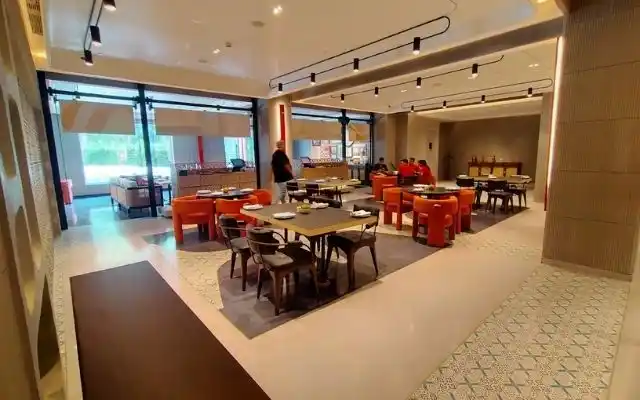 5 Star Hotels in Chandigarh | Hyaat Centric | Dining 2