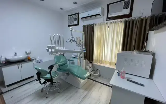 Best Dentist in Chandigarh | Sandeep | Intro 1