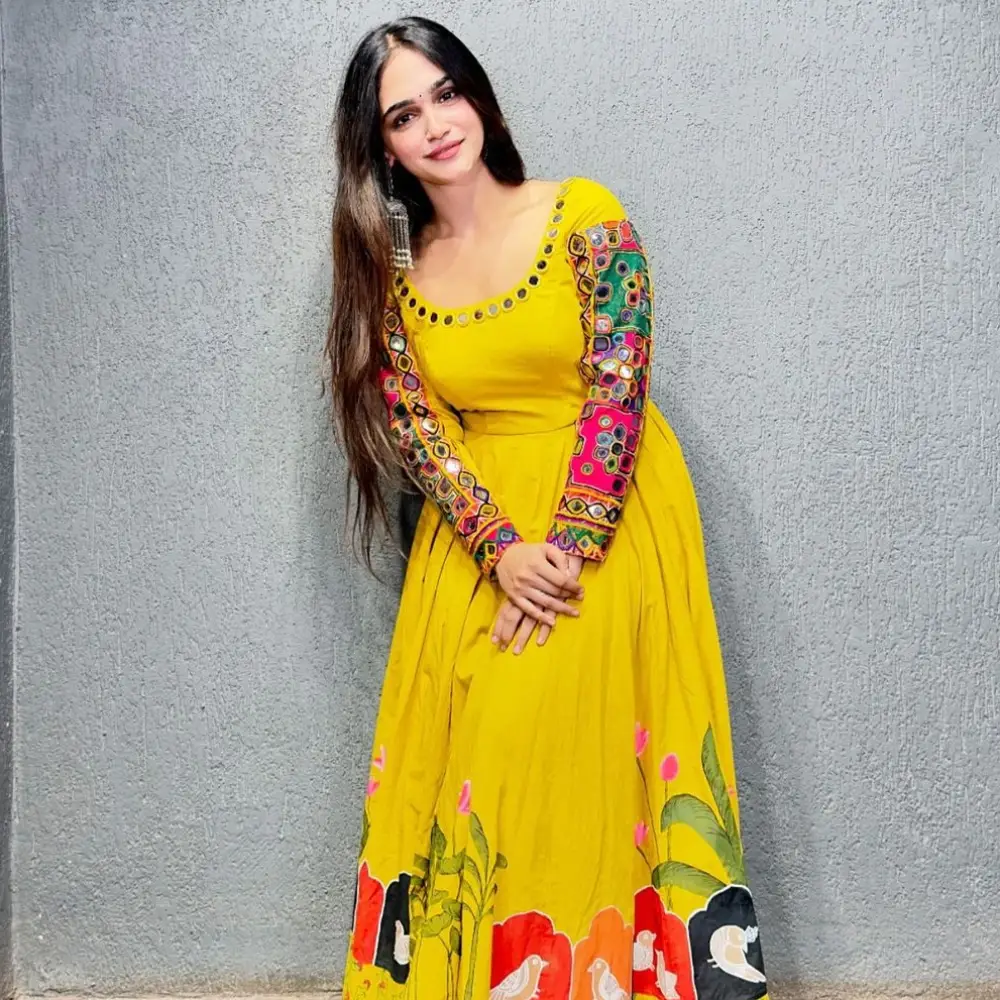 Navratri Dress: Anarkali Suits