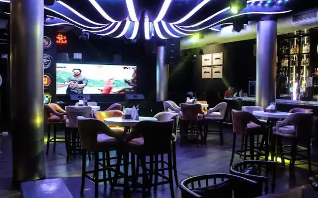 Night Clubs in Chandigarh | Club Poison | Ambience 1