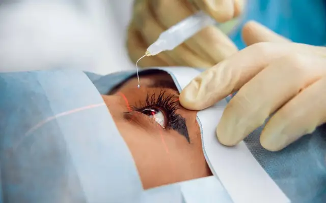 Eye Specialist in Chandigarh | DR Monica | Intro 2