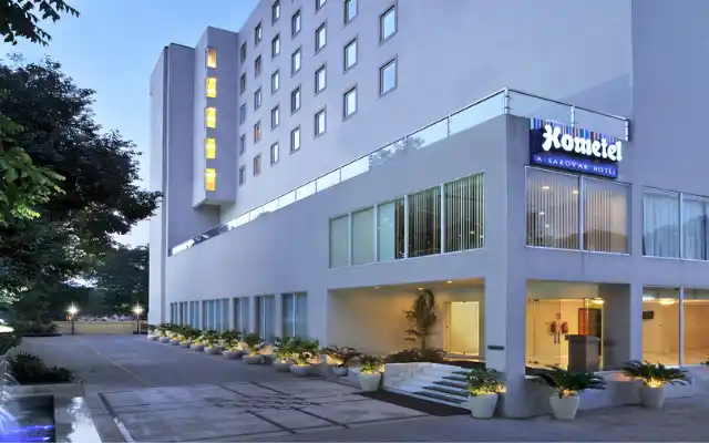 Hotels near Chandigarh Railway Station | Hometel | Intro 1