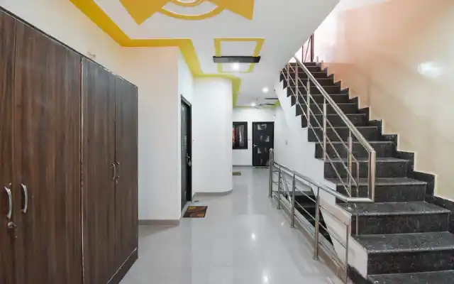 Hotels near Chandigarh Railway Station | Chandigarh Inn| Intro 3