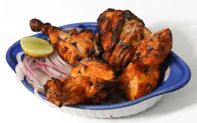 Chandigarh Famous Food | khyber | Tandoori Chicken