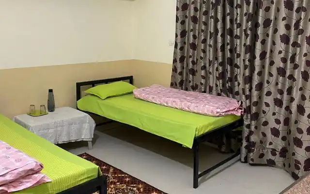 Hotels near Chandigarh Railway Station | Negi Lodge | Accommodation 2