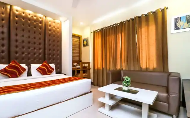 Hotels near Chandigarh Railway Station | Hotel Rajshree | Accommodation 2