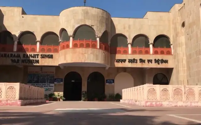 Tourist Places Near Chandigarh | Ludhiana | Maharaja Ranjit Singh War Museum 2