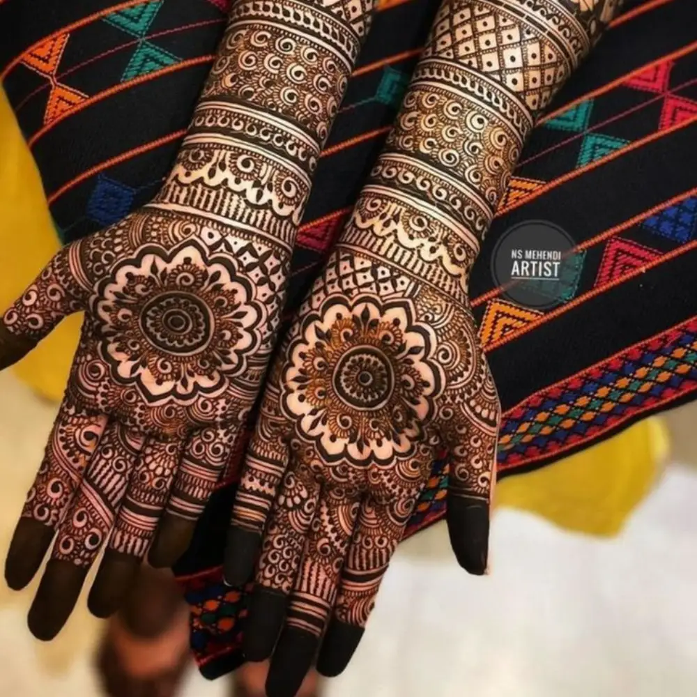 Full Hand Mehndi Design: Bridal Full-Hand Mehndi Design